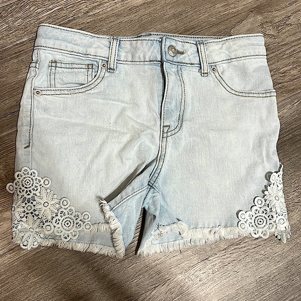 Denim shorts with lace